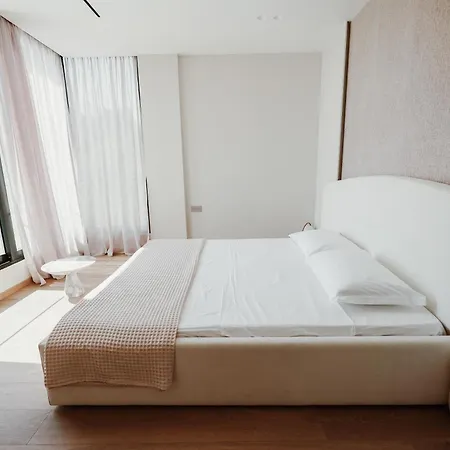 Escape 21 * Durrës